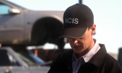 NCIS S07E22 Hranica SK avi