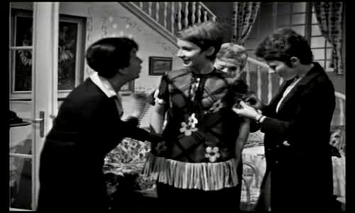 Taková normální rodinka 6 1971 avi