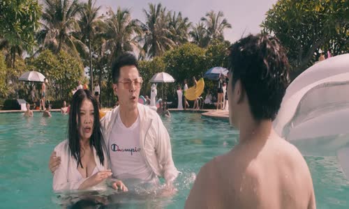 Escape of Shark chi 2 0 cz en tit mkv