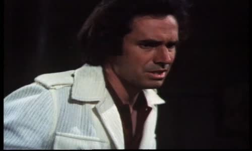 Columbo s02e02 - Dzžungle ve skleníku (1972) mkv
