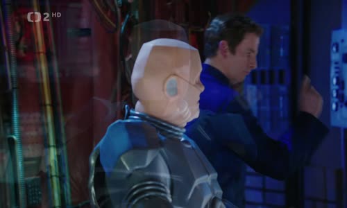 Červený trpaslík - Red Dwarf S12E04 Robokracie (2017) 1080p mkv