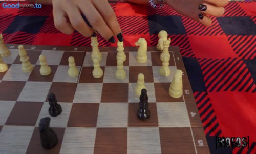 Public Pickups - Check'er Chess Chest! mp4