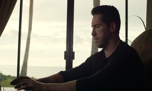 Seized (Scott Adkins,2020)Cz Titulky mkv