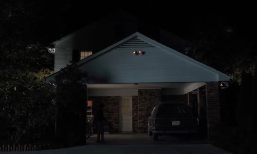 Stranger Things s01e01 Cz Dabing 1080p (IV@N) mkv