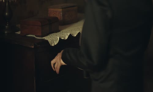 Peaky Blinders S04E03 1080p (CzTitulky) mkv