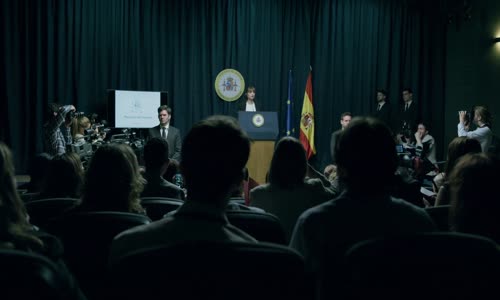 Papírový dům (La casa de papel) s04e08 Cz Dabing 1080p (IV@N) mkv