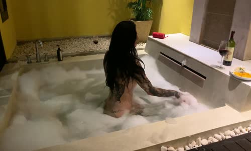 16-01-2020 You know I enjoy a large and beautiful jacuzzi  Mixed with great tunes and a spliff and I’m overjoyed  It just makes me want to dance, so I do  W-127426322 mp4