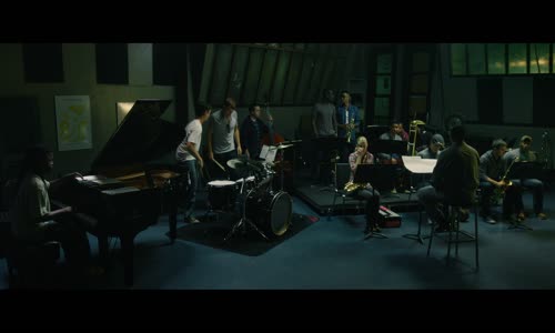 Whiplash 2014 1080p BluRay REMUX AVC DTS-HD MA TrueHD 7 1 Atmos-FGT CZ dabing mkv