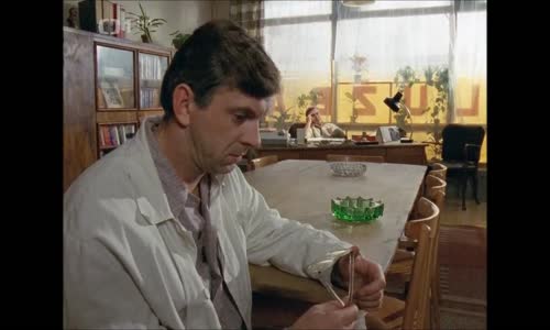 Sanitka S01E10 (1984) mp4
