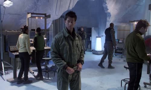 Stargate Atlantis s01e01 - HD - CZ dabing mp4