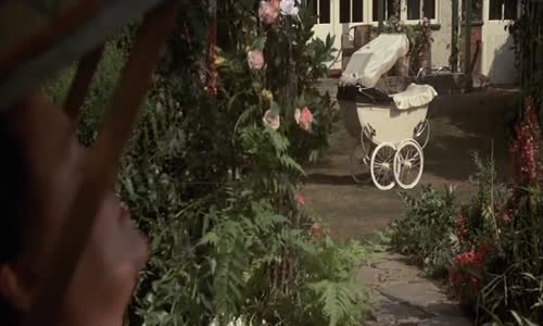 Pink-Floyd-The-Wall-(1982)-(EN+CZ-t it )-(WEBRip)-(Drama,-Hudební) avi