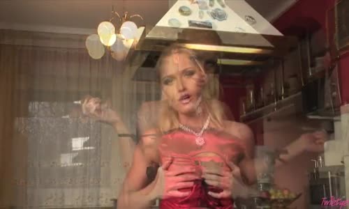 Seductive blonde in lingerie warming up mp4