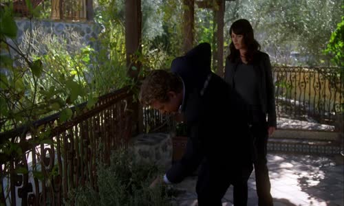 Mentalista - The Mentalist S02e17 The Red Box 1080p HEVC CZ dabing mkv