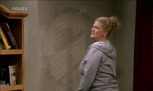 Máma-S06E06 - Kérky a prachy (Cottage Cheese and a Weird Buzz) - CZ avi