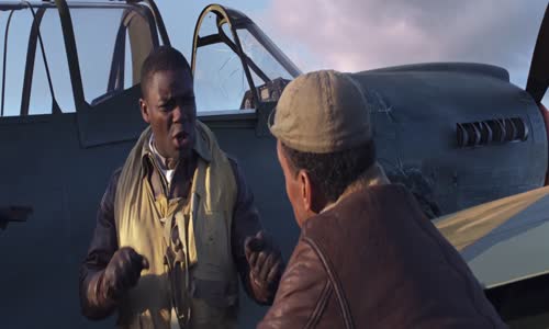 Stihaci-Red-Tails---Red Tails 2012 1080p BluRay CZ dabing mkv