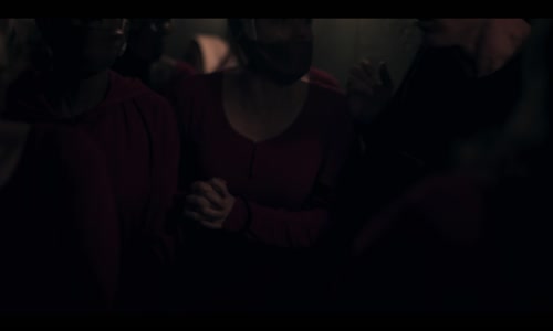 Pribeh sluzebnice - The Handmaids Tale S02E01 June 1080p HMAX WEB-DL DDP5 1 x265 (CZ Audio) mkv