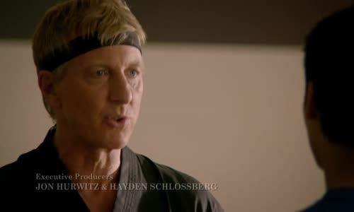 Cobra Kai - 1x02  Udeř první (WEBRip-Cz SS23) avi