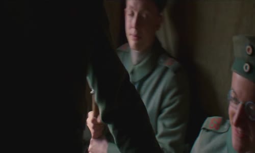 Na západní frontě klid All Quiet on the Western Front 1080p WEBRip x264 AC3 5 1 DE EN CZ 2022  mkv