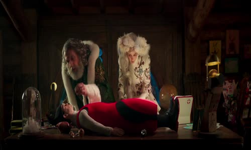 Vianoce a spol , Vánoce a spol  (Santa & Cie ) (2017) CZ avi