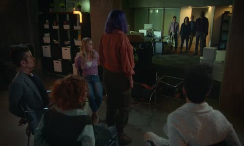 Marvels RUNAWAYS (2017)  s03e08 (EN + title cz v obraze, žluté, AVC) 720p - ludasj mp4