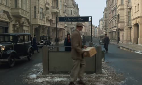 Babylon Berlin S04E01 GERMAN 720p 10bit WEBRip 2CH x265 HEVC-PSA CZ Titulky mkv