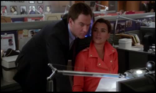 NCIS S10E14 (224) (2013 SD) Kanárek (SD) mp4