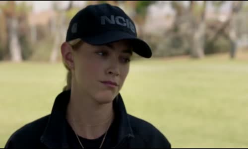 NCIS S15E06 (338) (2017 SD) V pasti (SD) mp4