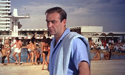 James Bond 007 - 03-Goldfinger 1964 720p BluRay nHD x264-NhaNc3 avi