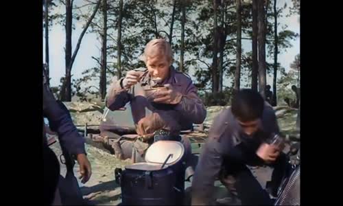 Čtyri z Tanku a Pes - Czterej Pancerni i Pies 13 Sázka na smrt (1966) 1080p Color CZ Dabing mp4