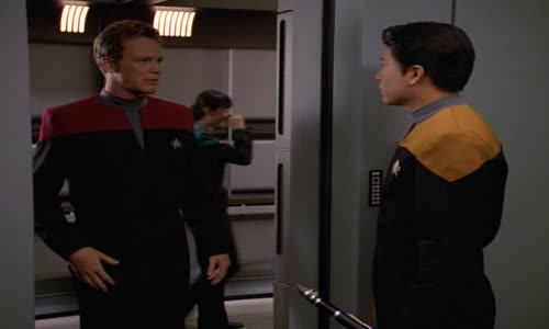 Star Trek Voyager 2x07 - Porod avi