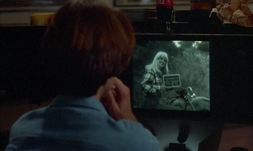 Columbo (47) - Vrazda, kour a stiny (1989) 720p mkv
