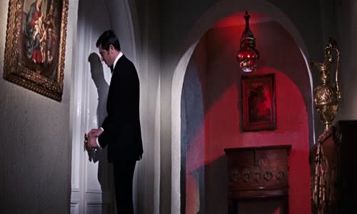 (HD) James Bond 06 - Ve službách Jejího Veličenstva (1969) mkv
