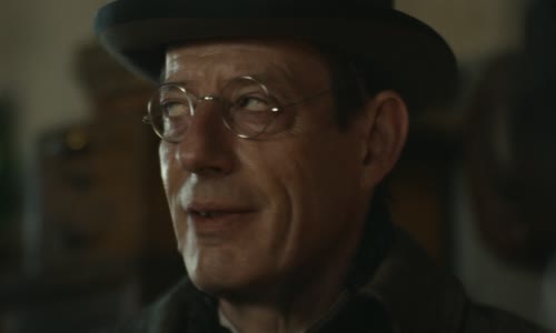 Babylon Berlin S03E11 1080p HMAX WEBRip AC3 x265 HEVC~jDM (CzAudio) mkv