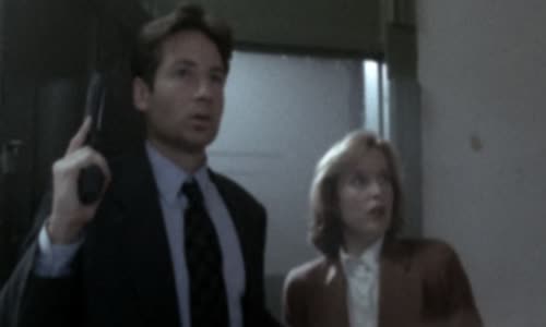 The X-Files Akta X S05xE01 podvod 1 mkv