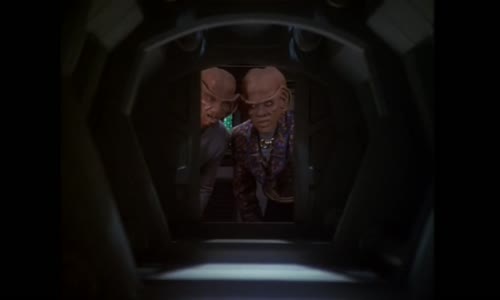 Star Trek DS9 S06E10 (134) (1998 HD) Bratrstvo neohrožených Ferengů (SD) mp4