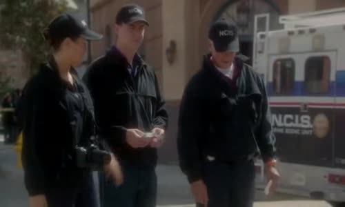 Námořní vyšetřovací služba (NCIS)-s10e08-Zmizela CZdabing avi