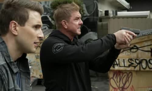 SWAT - 3x14  Střelec (WEBRip-Cz SS23 bt) avi