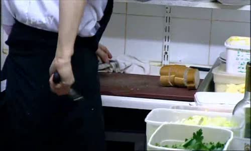 Ramsays Kitchen Nightmares UK S02E01 La Laterna-CZ mp4