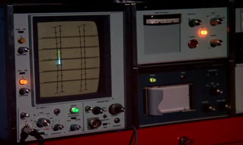 Knight Rider s01e01-02 DVDripCZct avi
