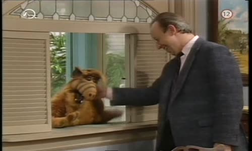 ALF-S03E11---Cary-mary avi