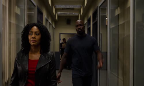 Luke Cage S02E08 - If It Ain't Rough, It Ain't Right (CZ tit ) 1080p by_UgarE mkv