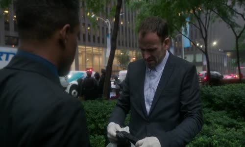 Sherlock Holmes - Jak prosté - 5x07 Bang Bang Shoot Chute CZ by_UgarE avi