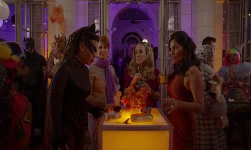 And Just Like That S02E05 Trick or Treat 1080p AMZN WEB-DL DDP5 1 H 264-NTb CZ Titulky mkv