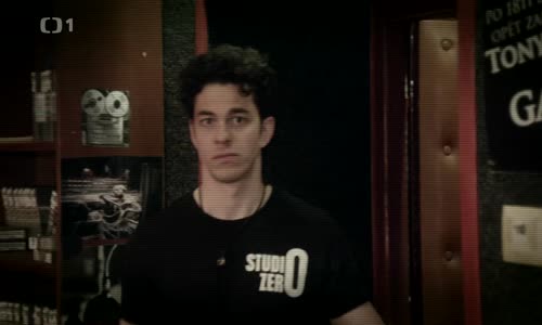 Dabing street-05-Ženské zbraně mkv