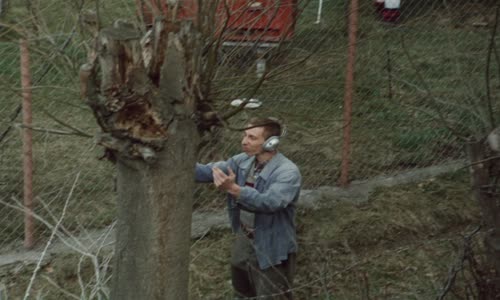 Vesnicko má stredisková - My Sweet Little Village (1985)(MAX)(Remastered)(FullHD)(108 0p)(CZ) PHDTeam mkv