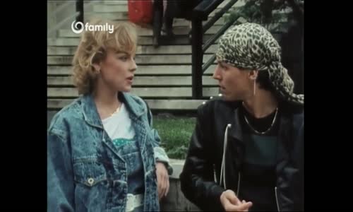 Případ pro zvláštní skupinu S01E03 (1989 SD) Veronika a páv (SD) mp4