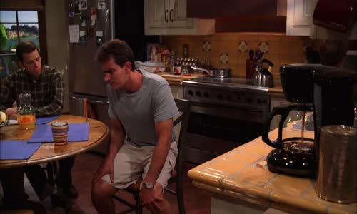 Two and a Half Men S01E04 1080p HMAX WEB-DL AAC x265 HEVC~jDM (CzAudio) mkv