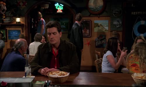 Two and a Half Men S01E18 1080p HMAX WEB-DL AAC x265 HEVC~jDM (CzAudio) mkv