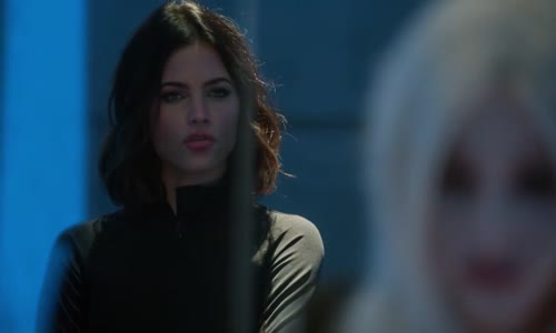Supergirl S01E18 ENGdab CZsub mkv
