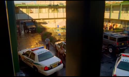 Kriminálka Miami S07E10 (153) (2008 SD) Deluca Motel (SD) mp4